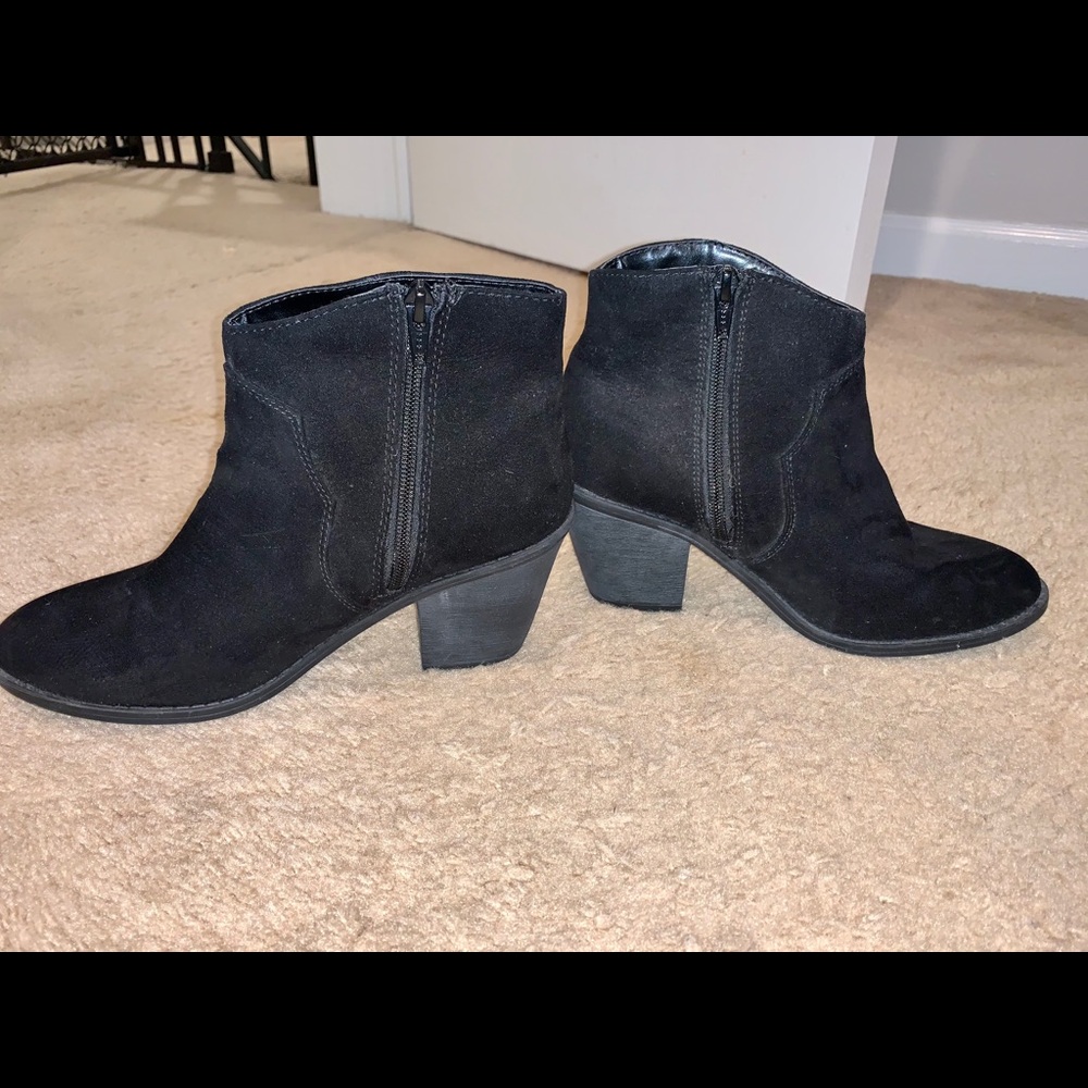 Booties - Picture 3 of 4
